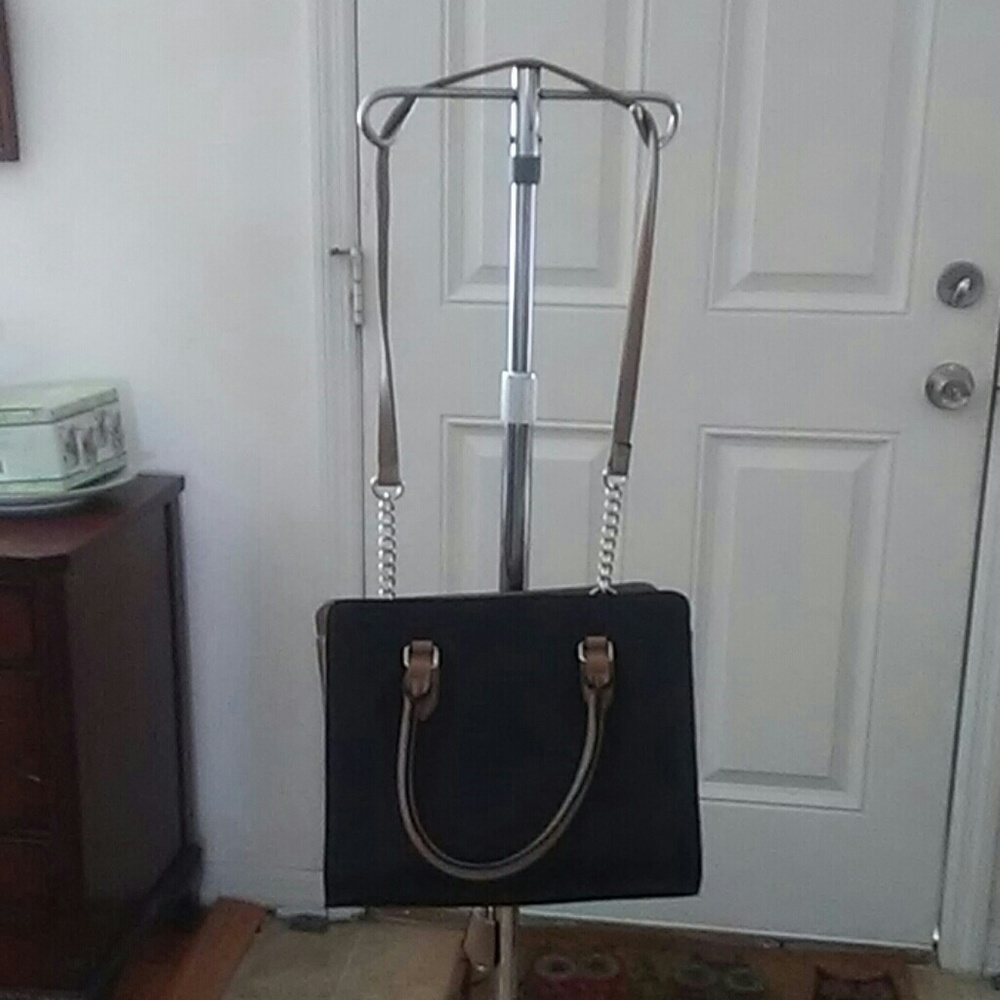 Handbag - Picture 2 of 2